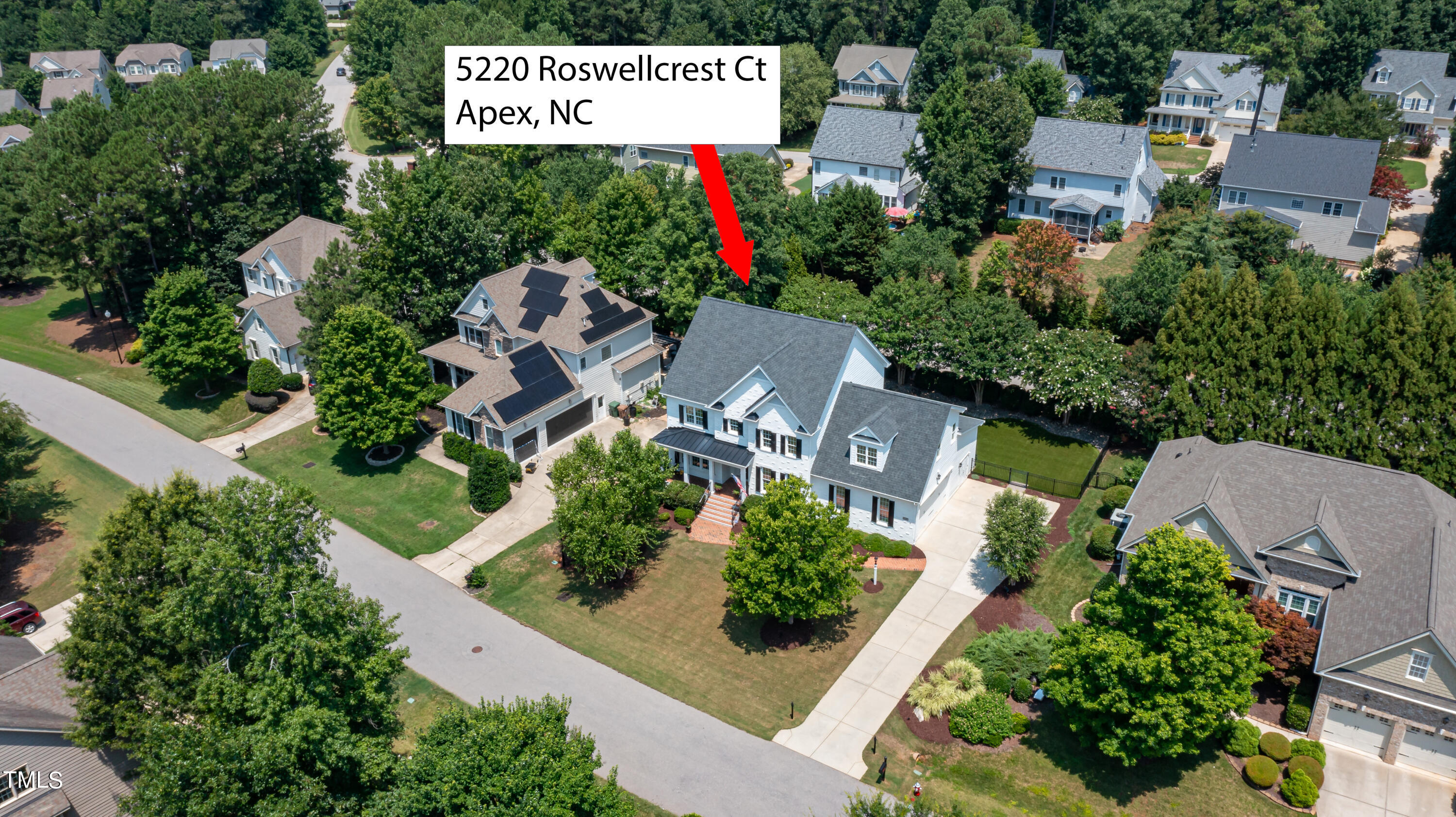 5220 Roswellcrest Court