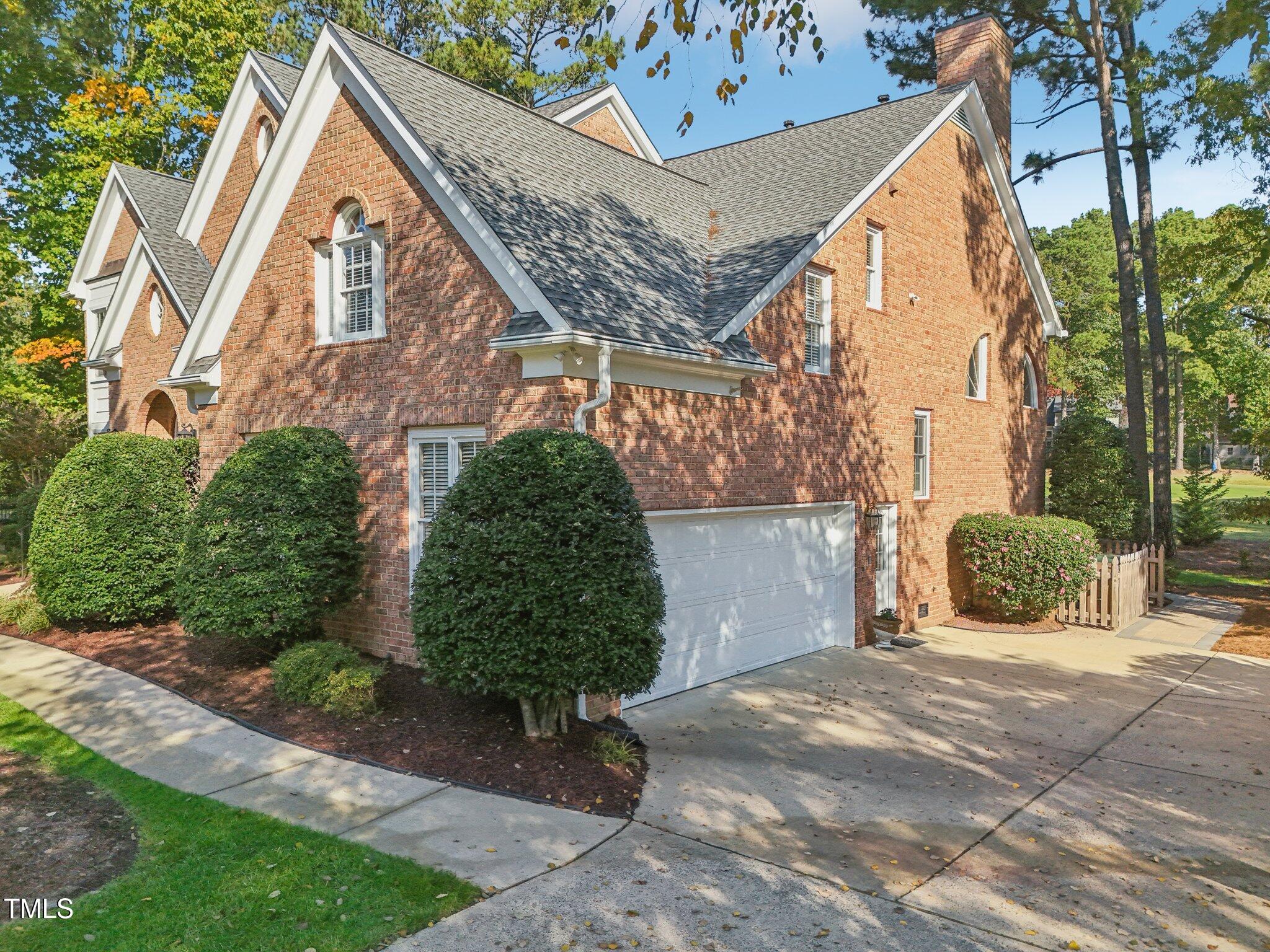 401 Hogans Valley Way Way
