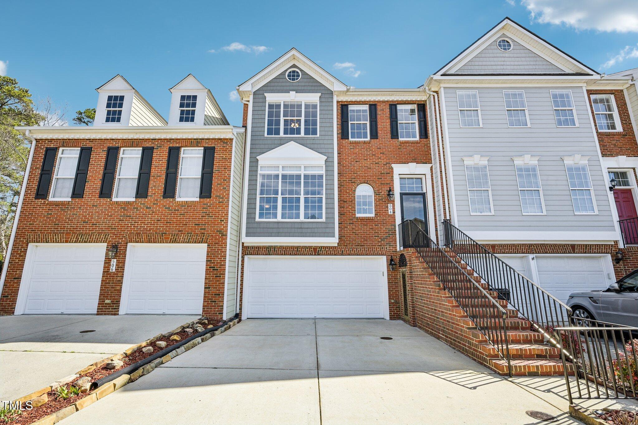 504 Kirkeenan Circle