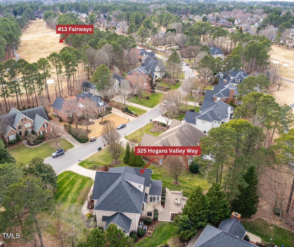 325 Hogans Valley Way