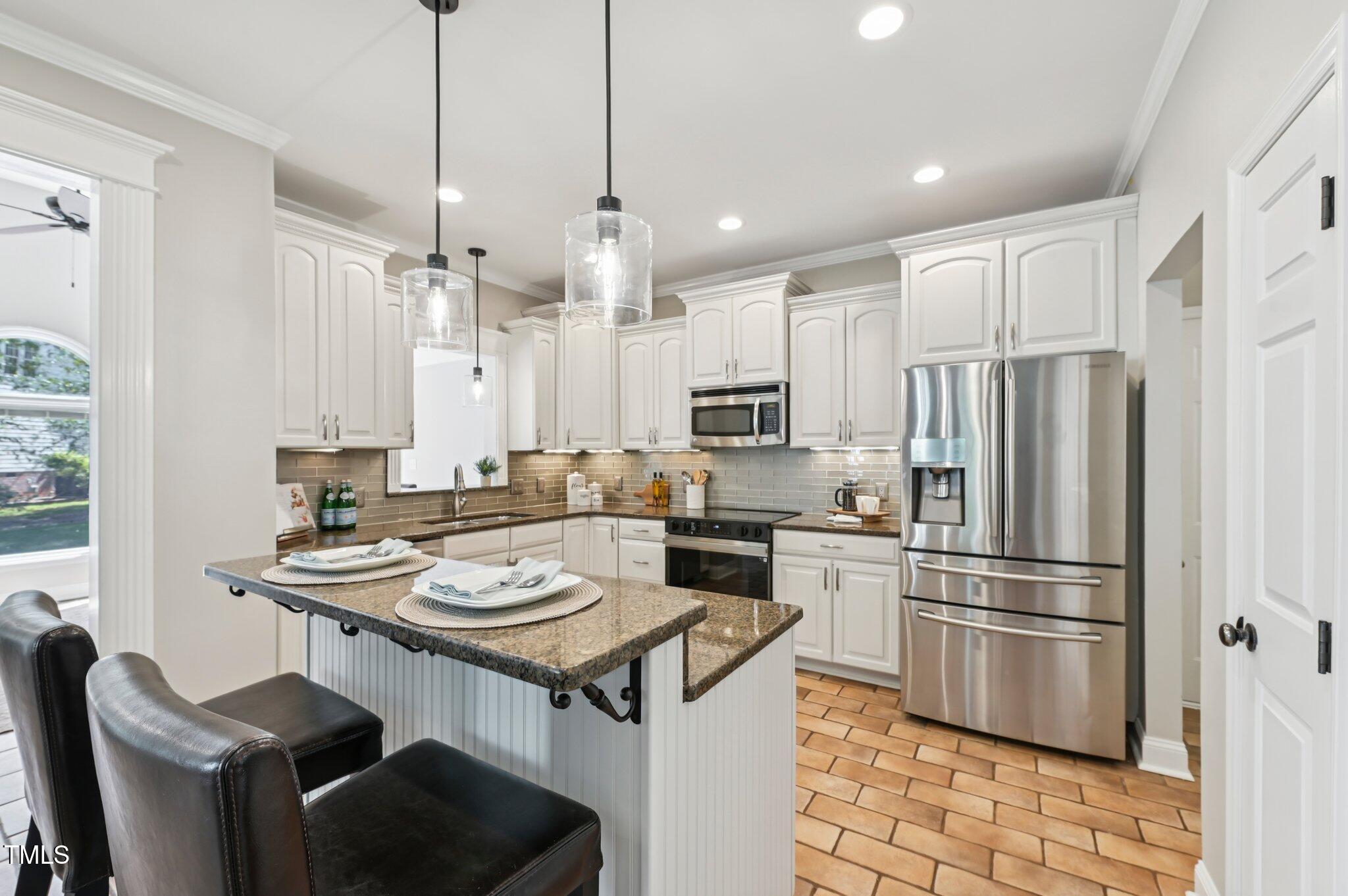 116 Dallavia Court