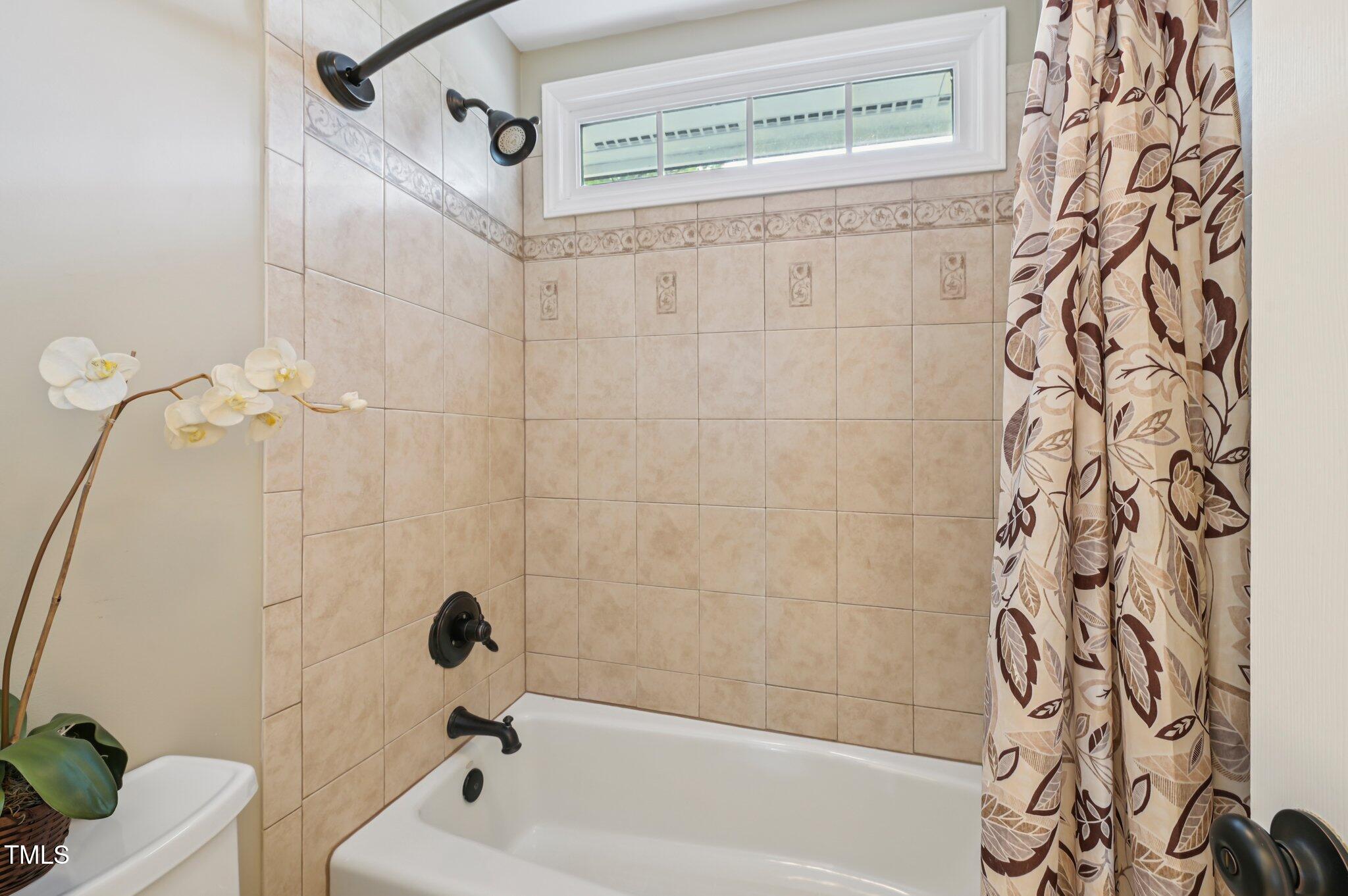 116 Dallavia Court