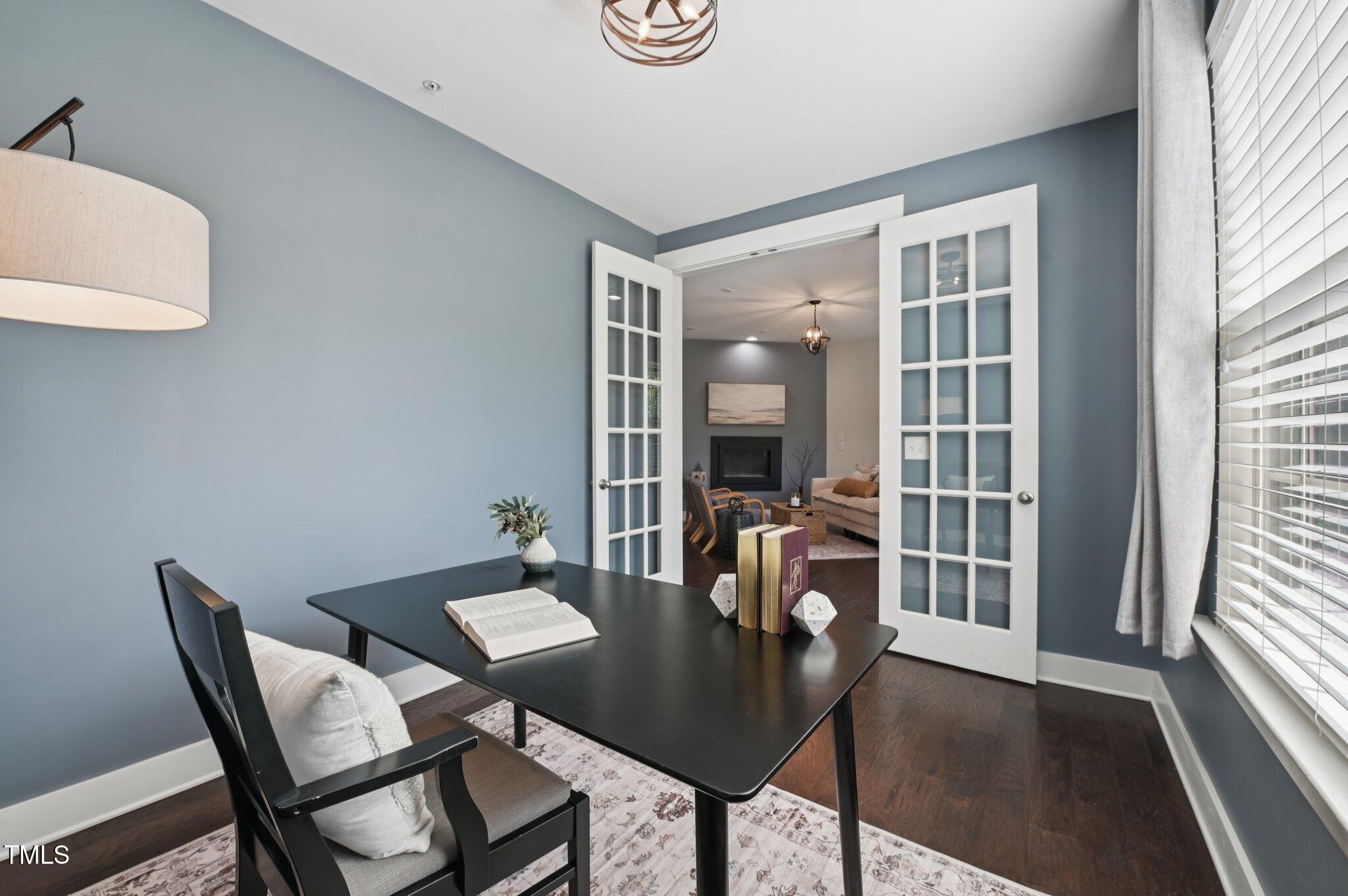 9101 Triana Market Way Walk