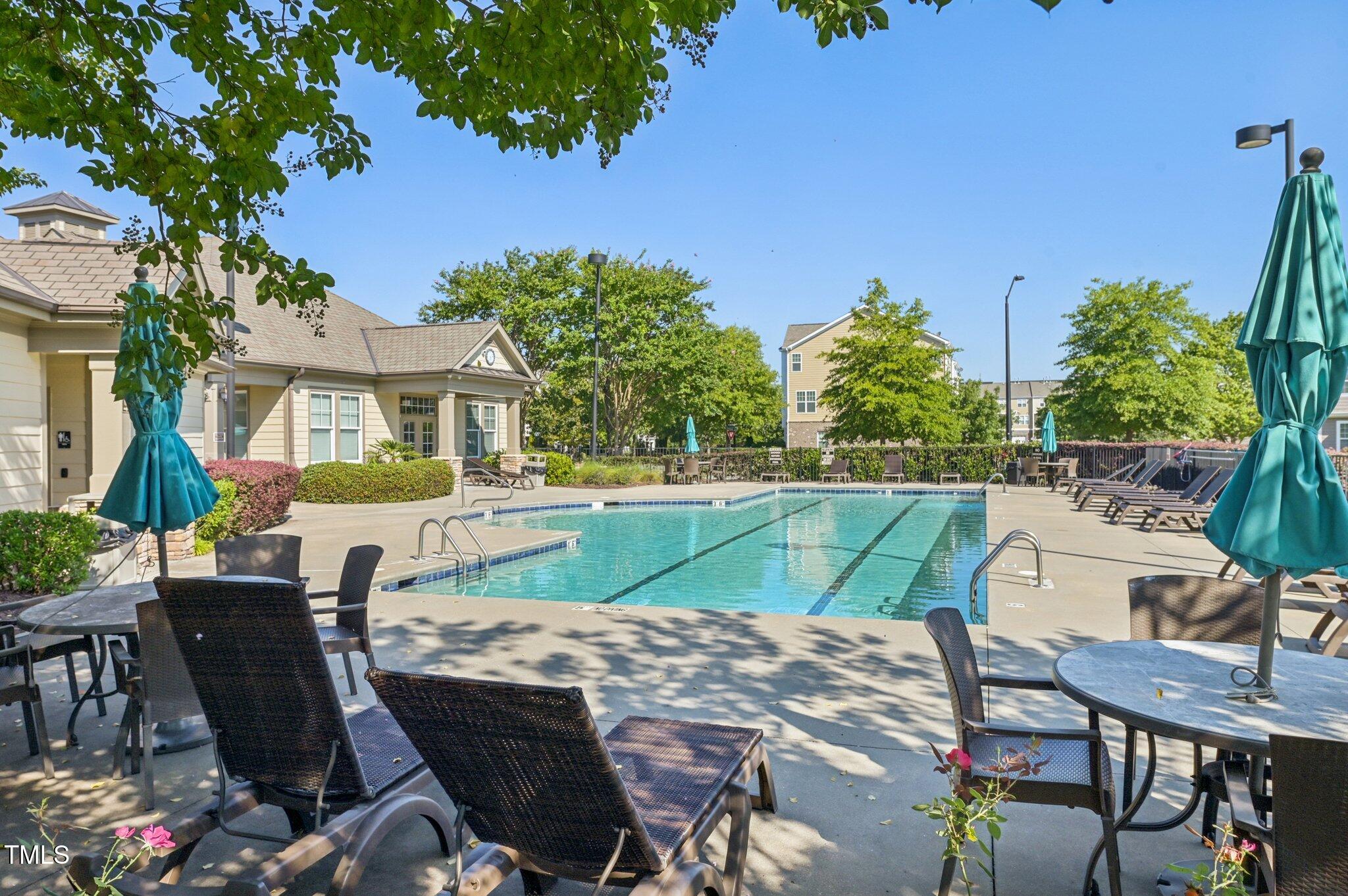9101 Triana Market Way Walk