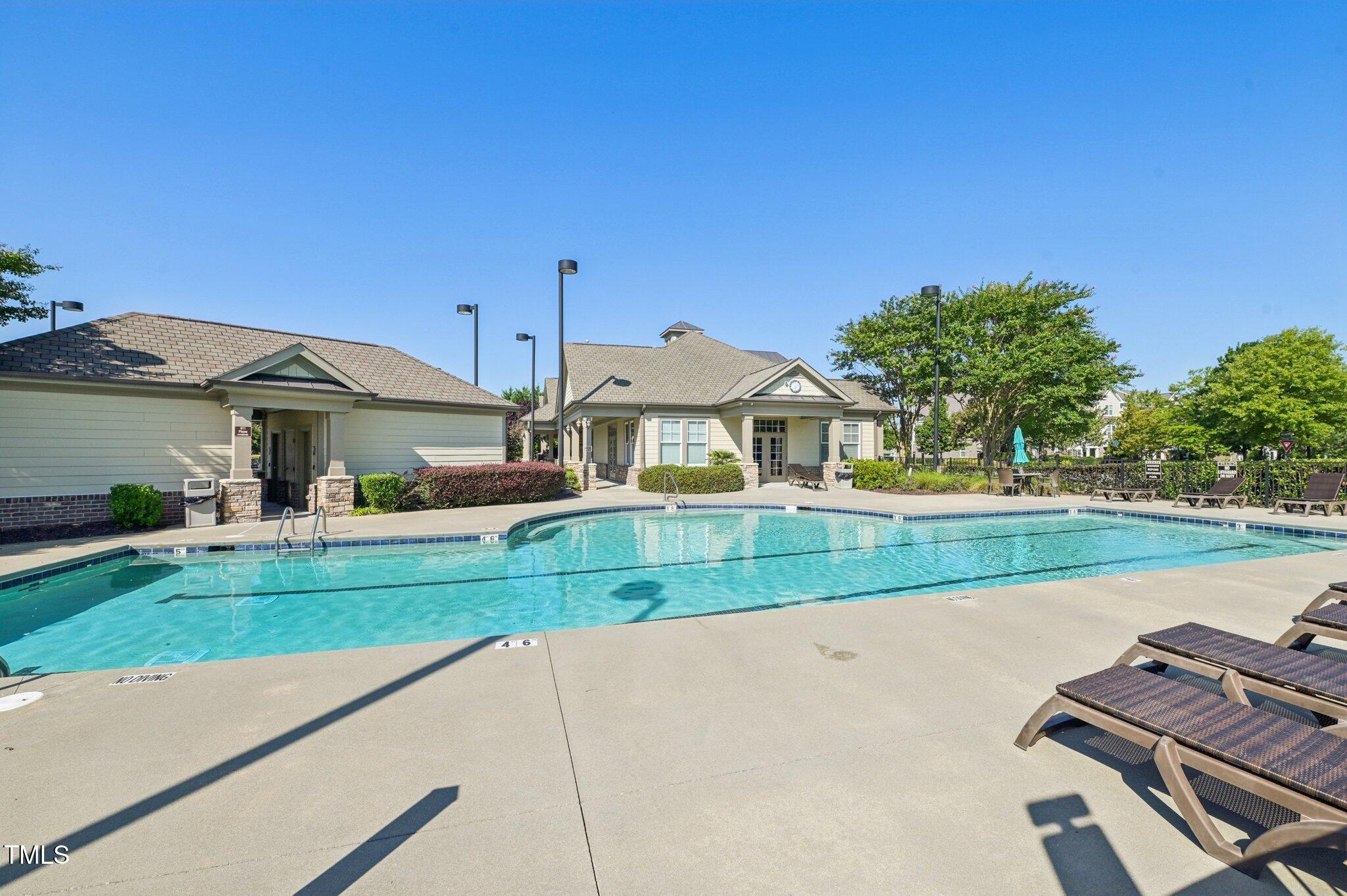 9101 Triana Market Way Walk