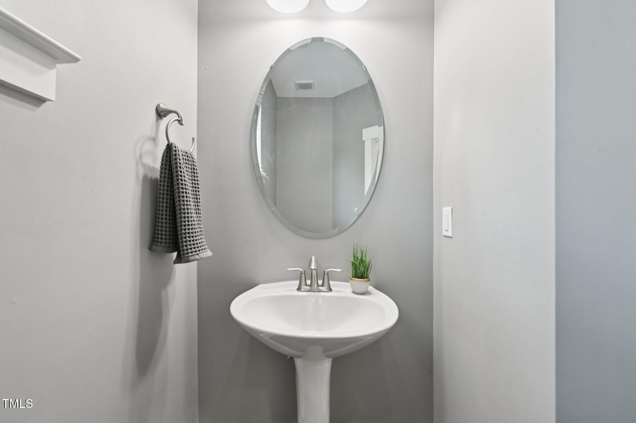 9101 Triana Market Way Walk