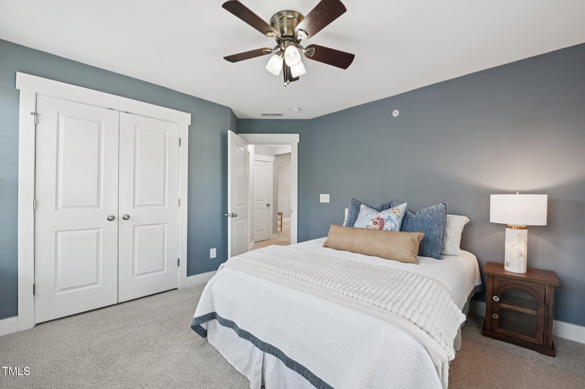 9101 Triana Market Way Walk