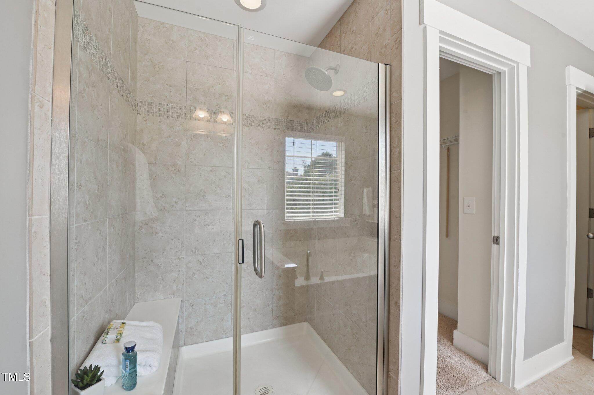 9101 Triana Market Way Walk