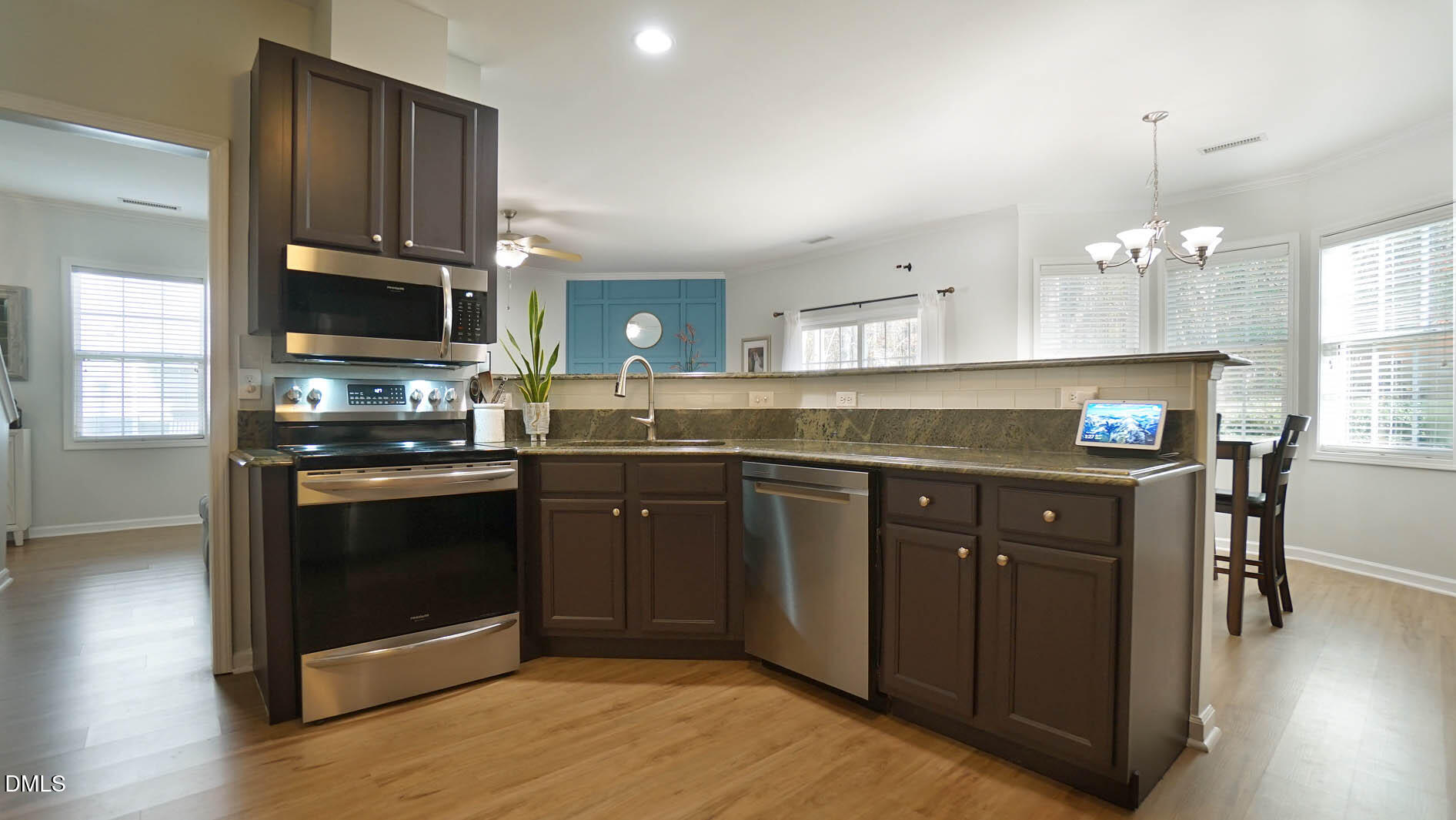 311 Inkster Cove