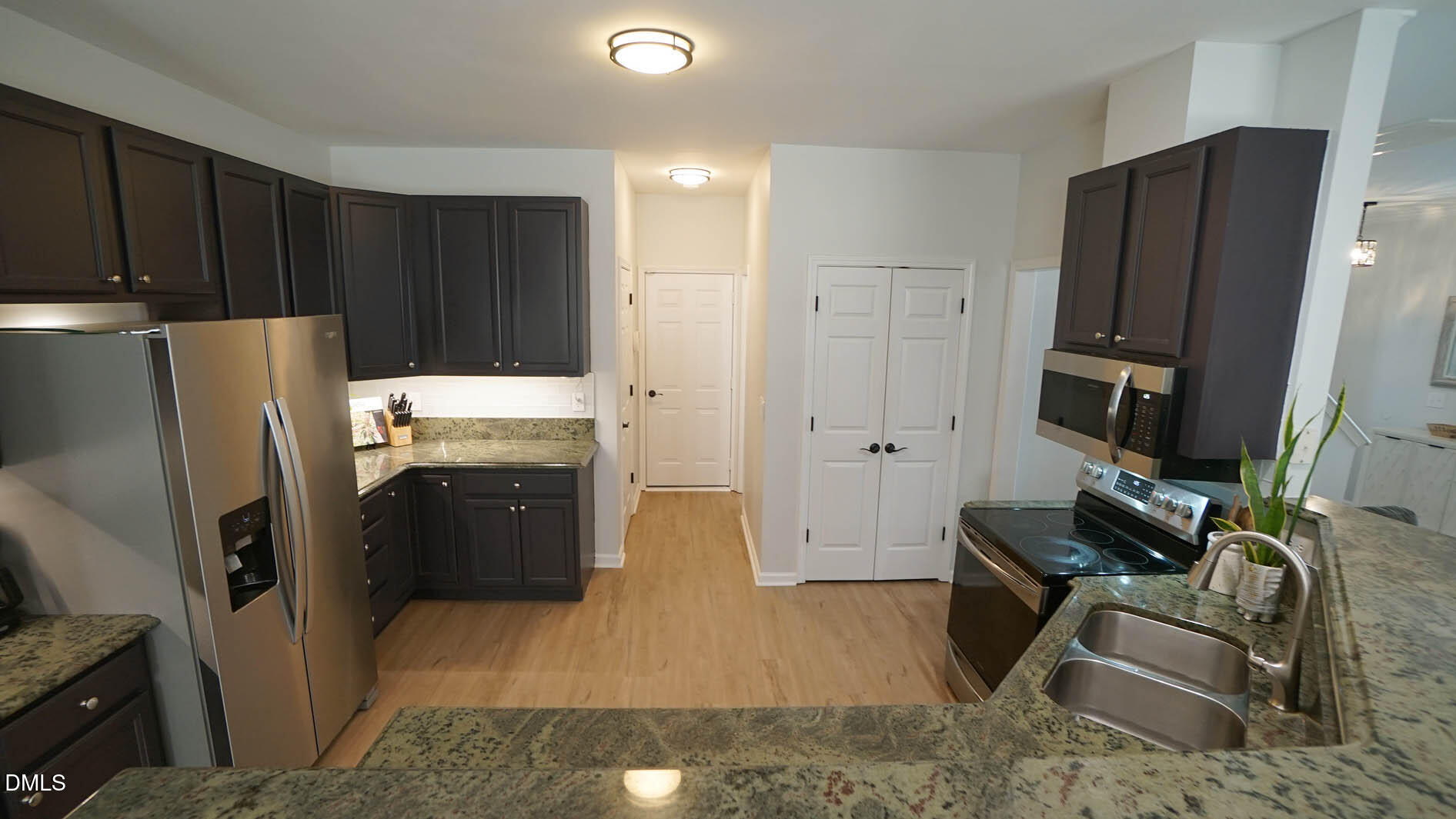 311 Inkster Cove