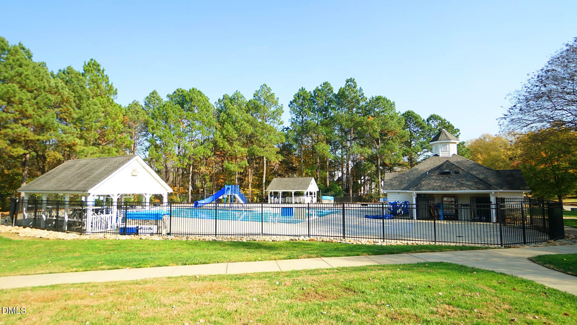 311 Inkster Cove