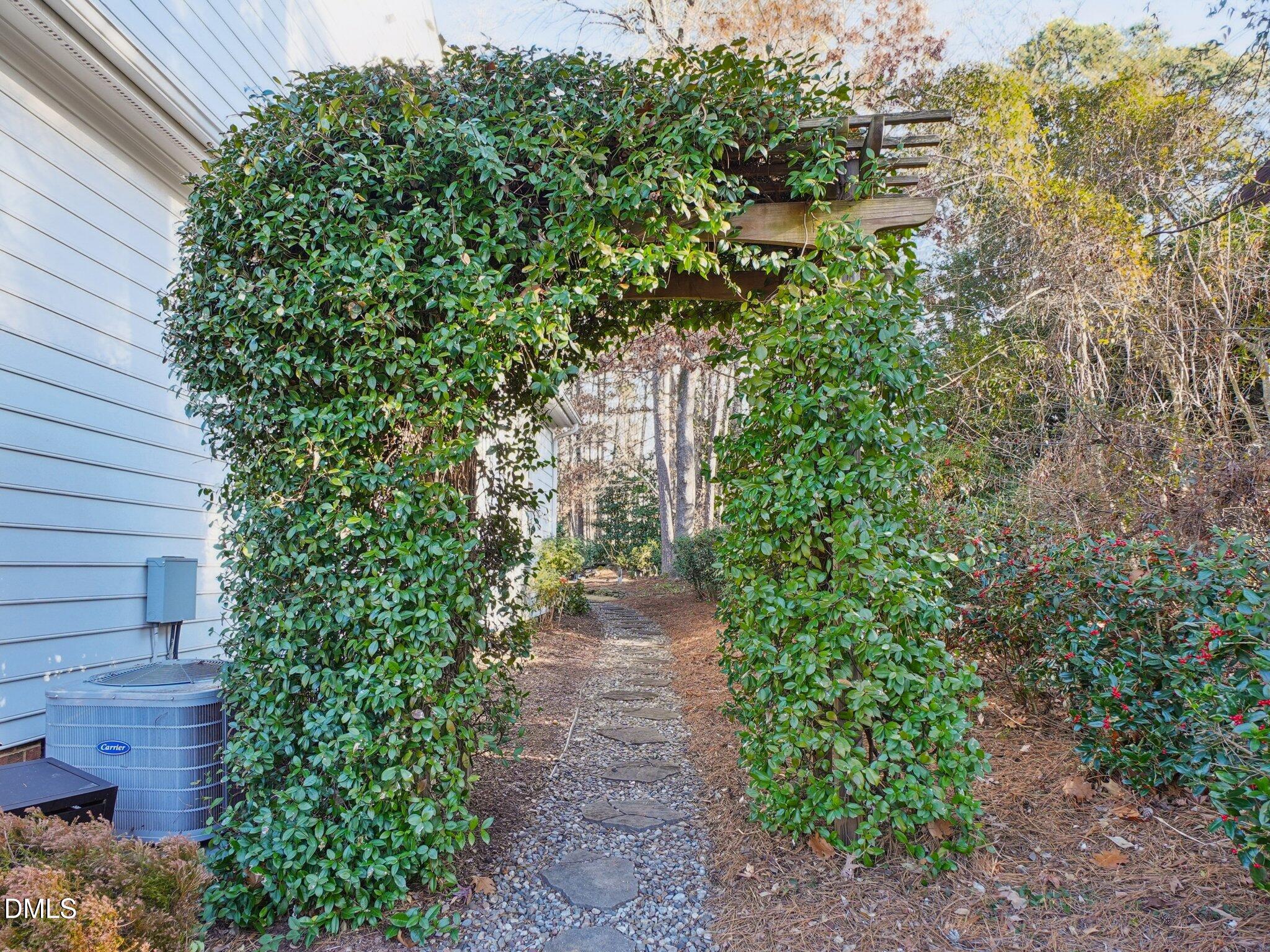 101 Trail Bend Court