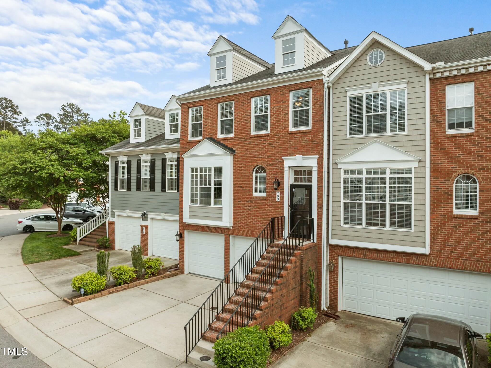 703 Kirkeenan Circle