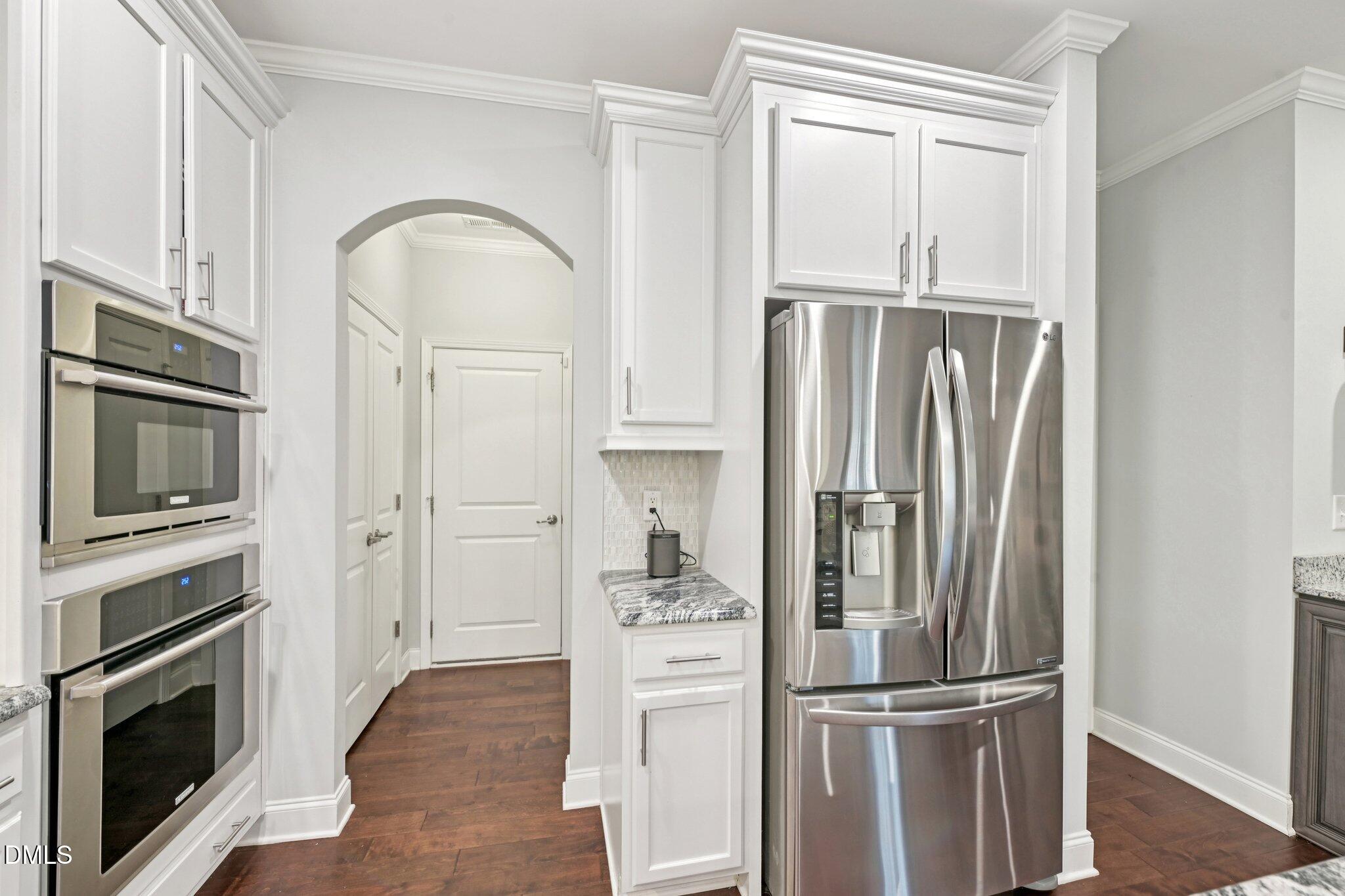 1314 English Cottage Lane