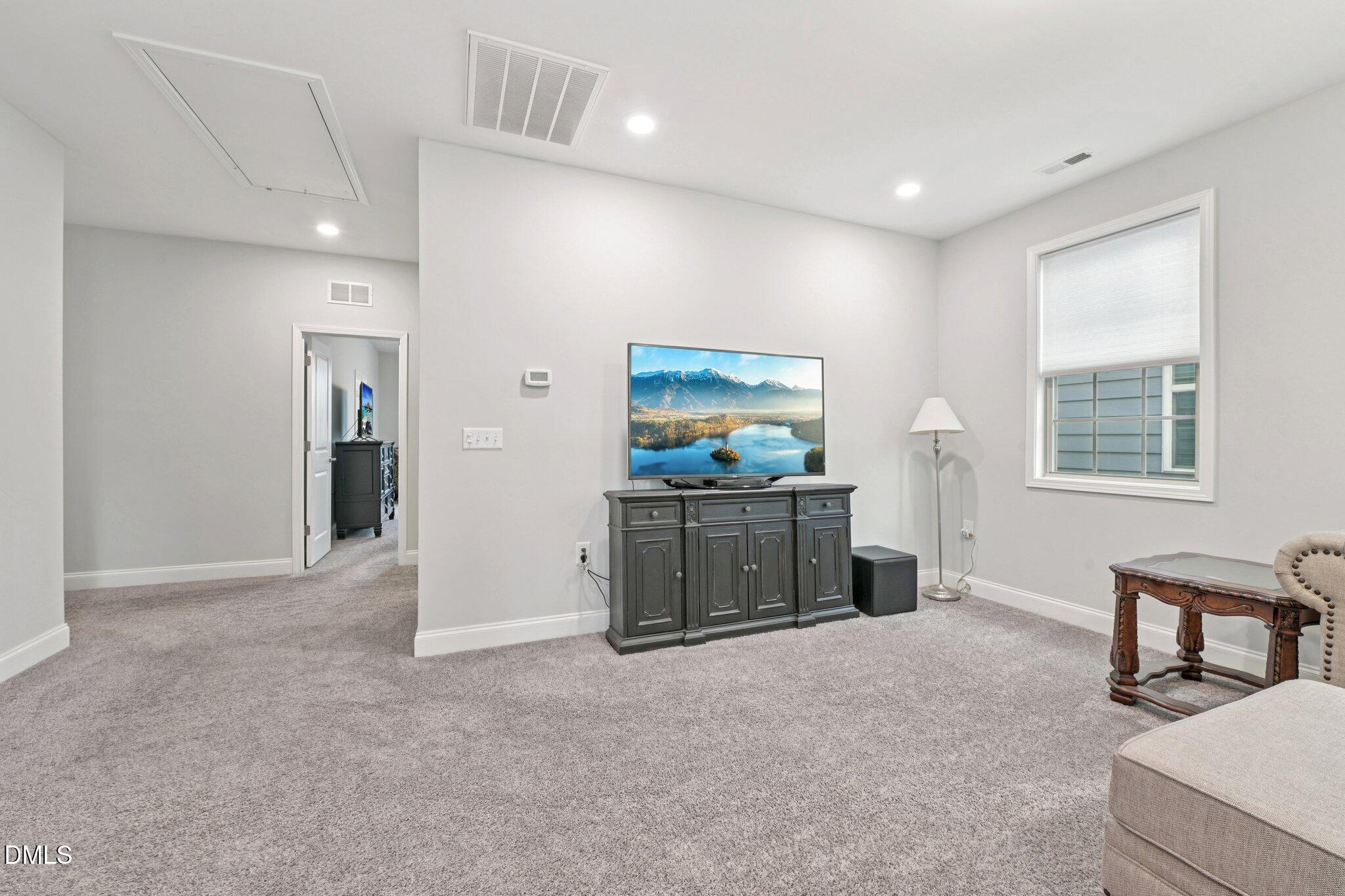 1314 English Cottage Lane