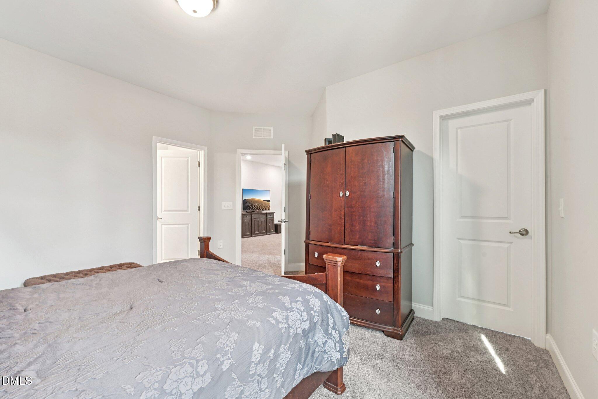 1314 English Cottage Lane