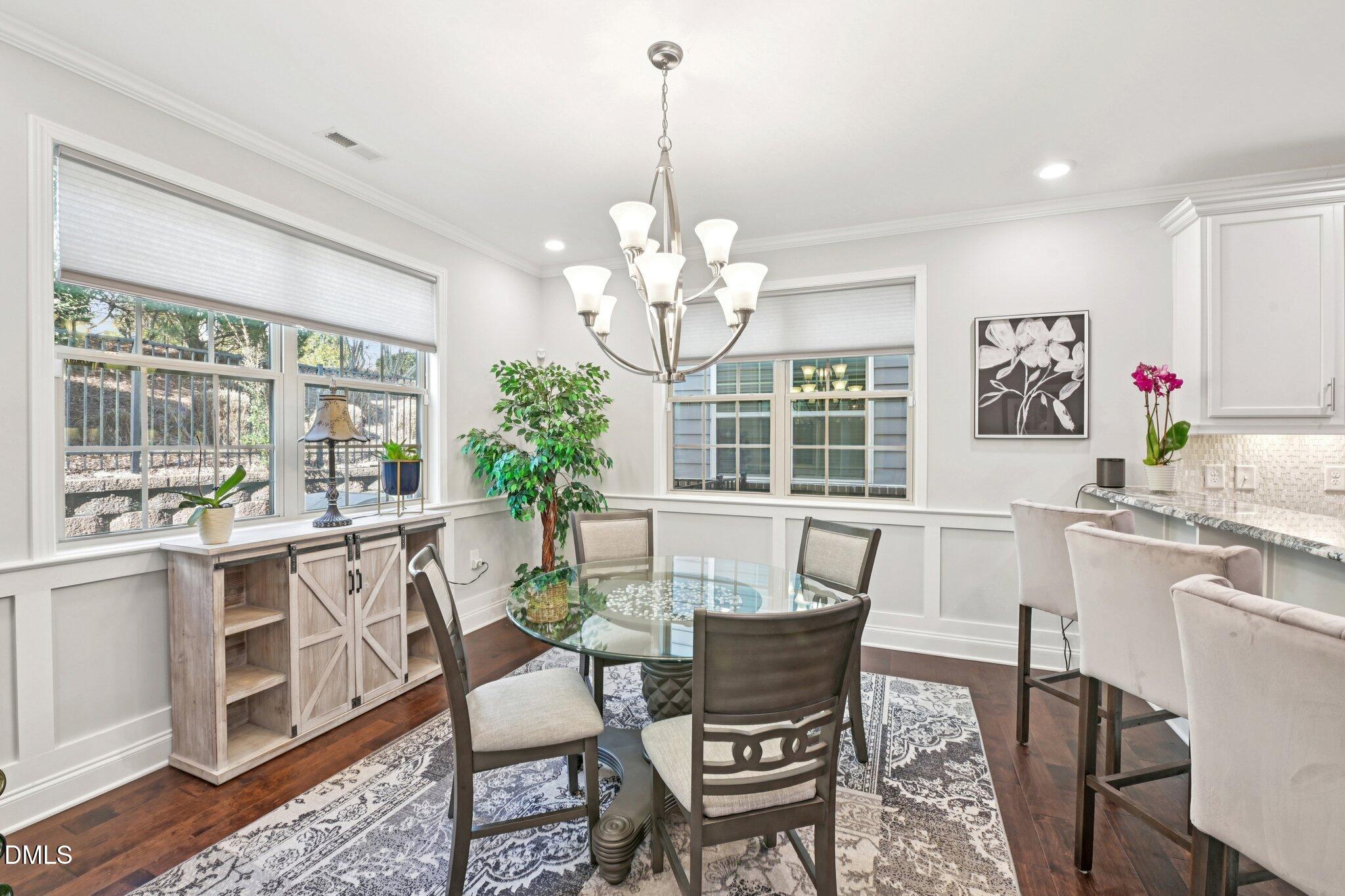 1314 English Cottage Lane