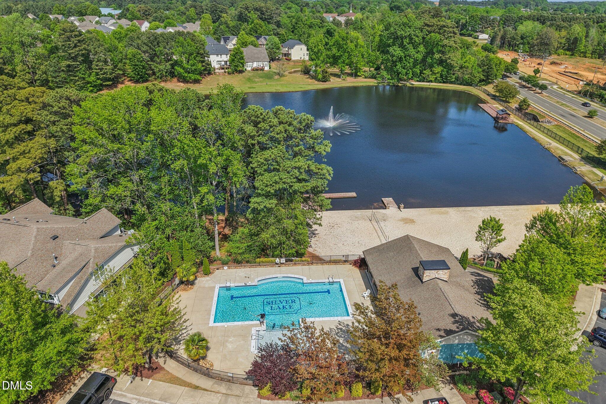 2414 Swans Rest Way