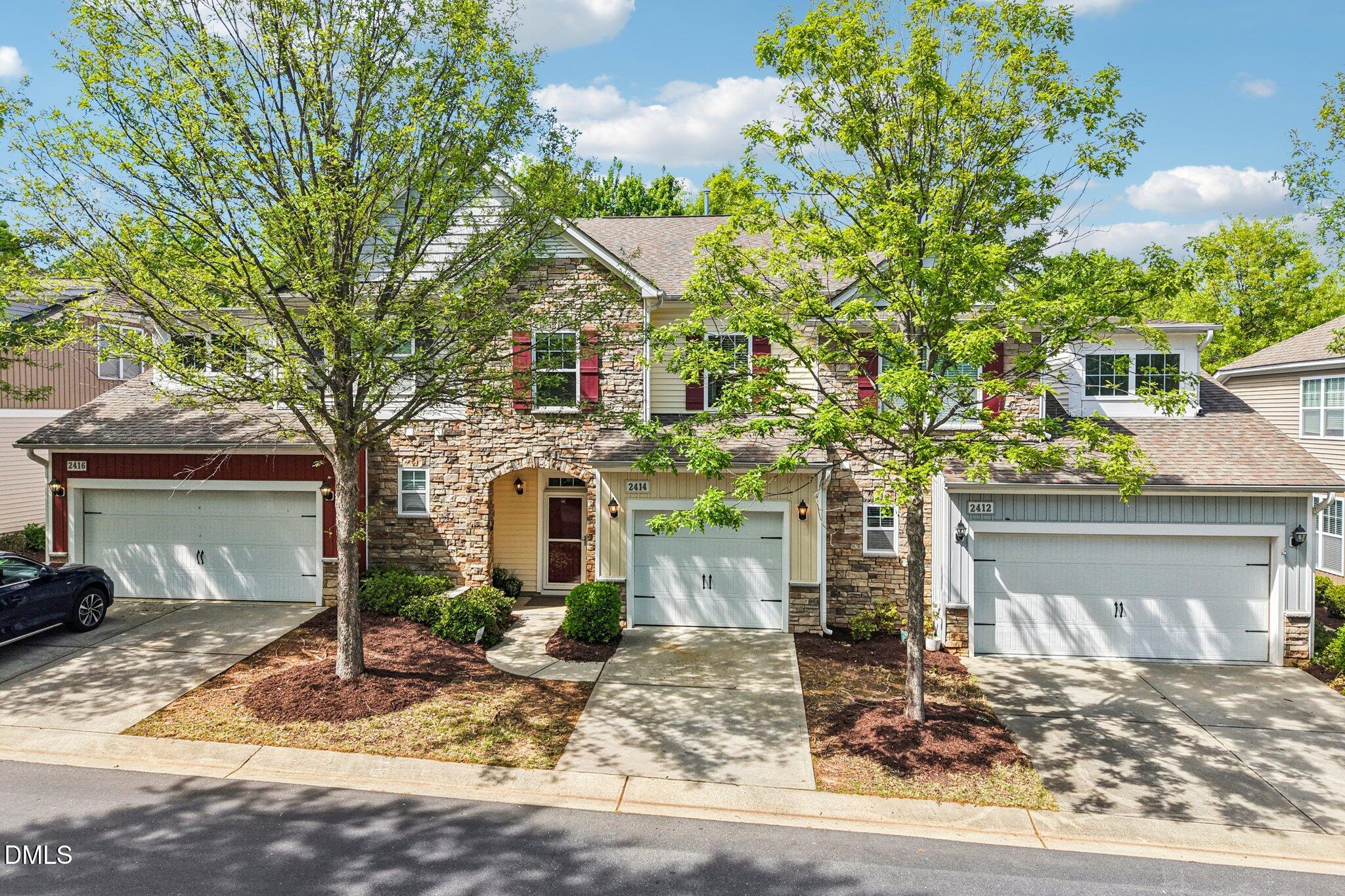 2414 Swans Rest Way