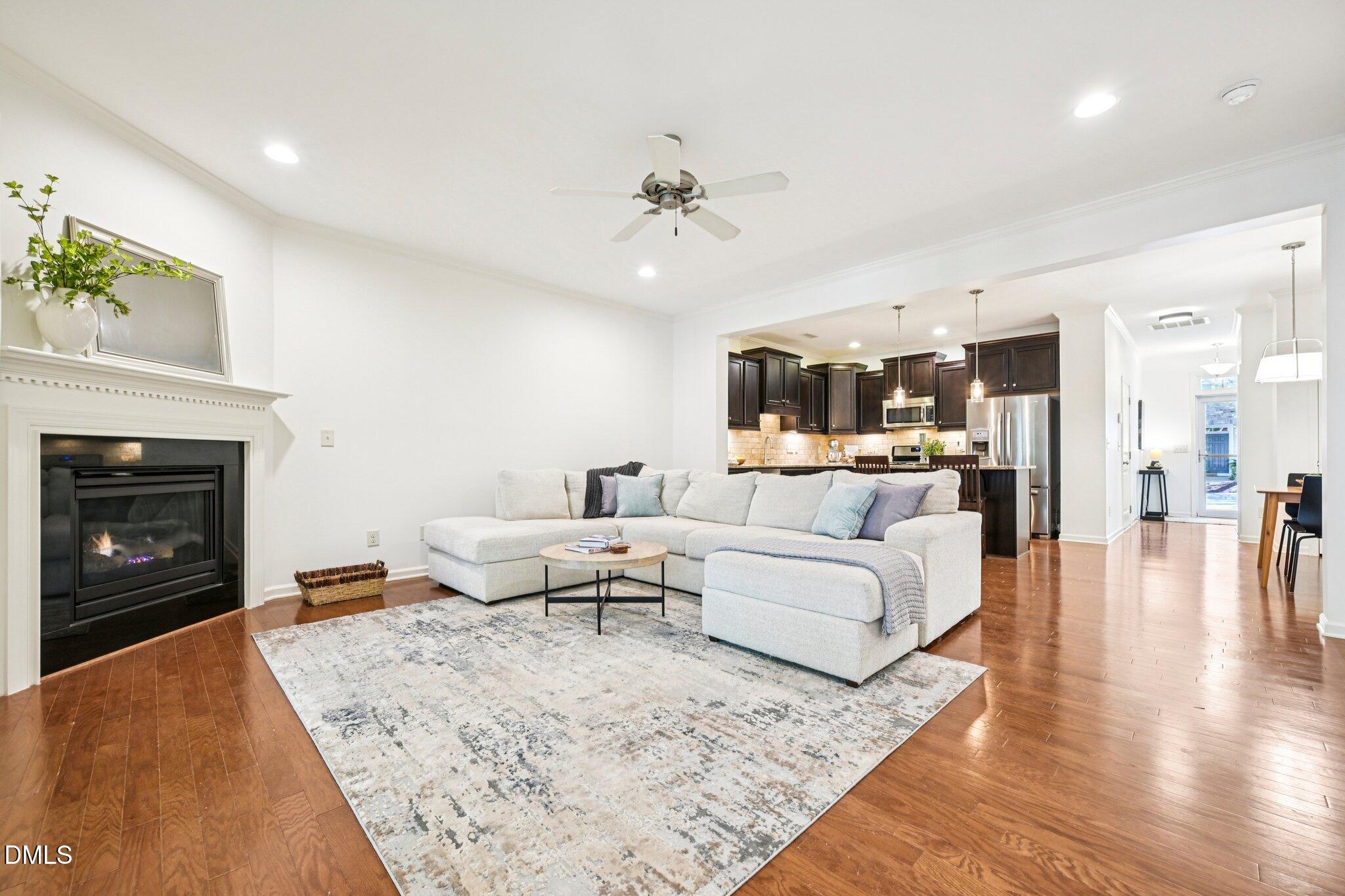 2414 Swans Rest Way
