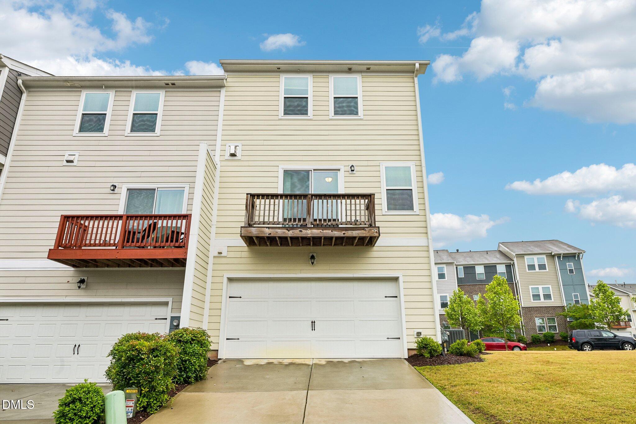1041 Salt Glaze Lane