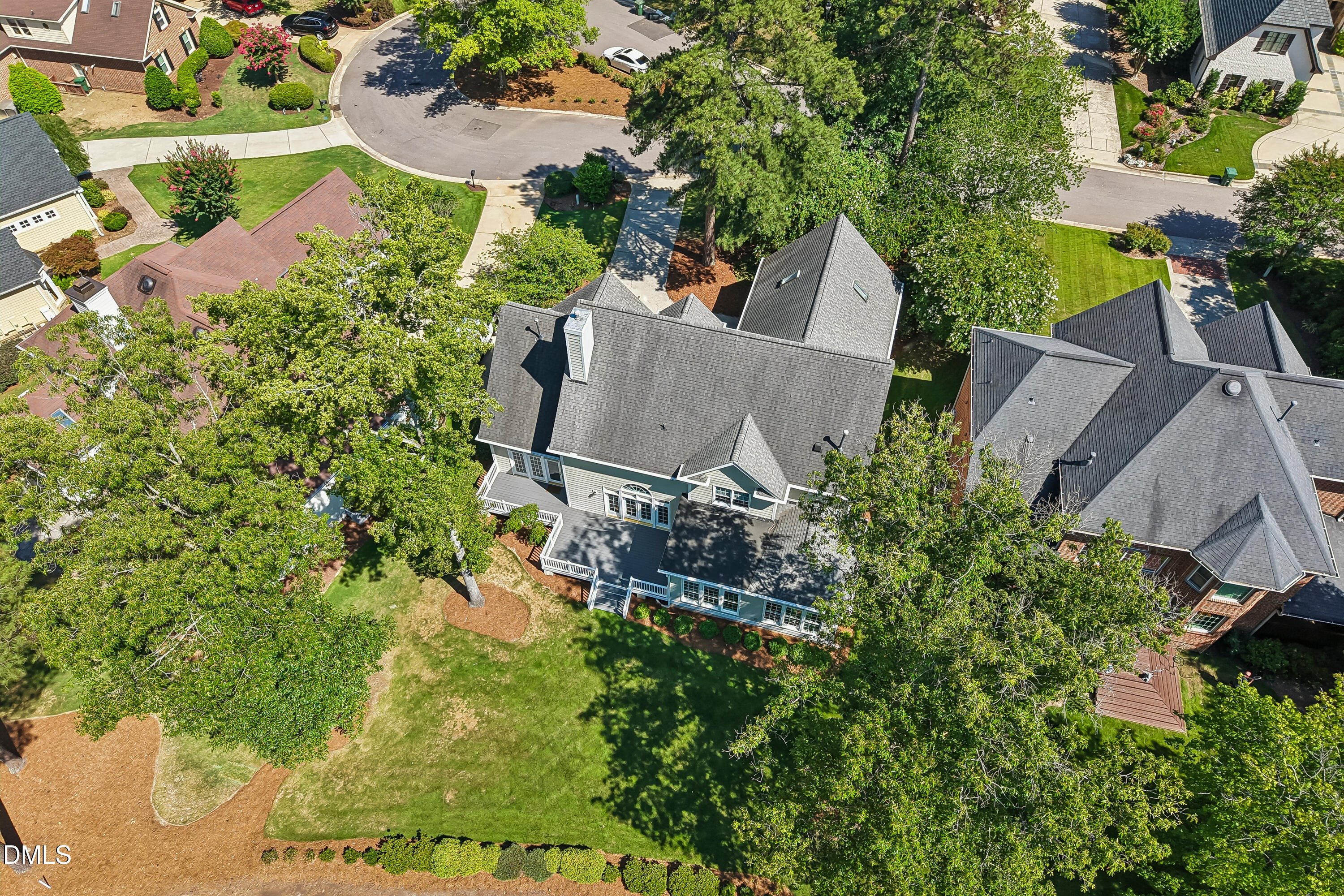 215 Old Pros Way