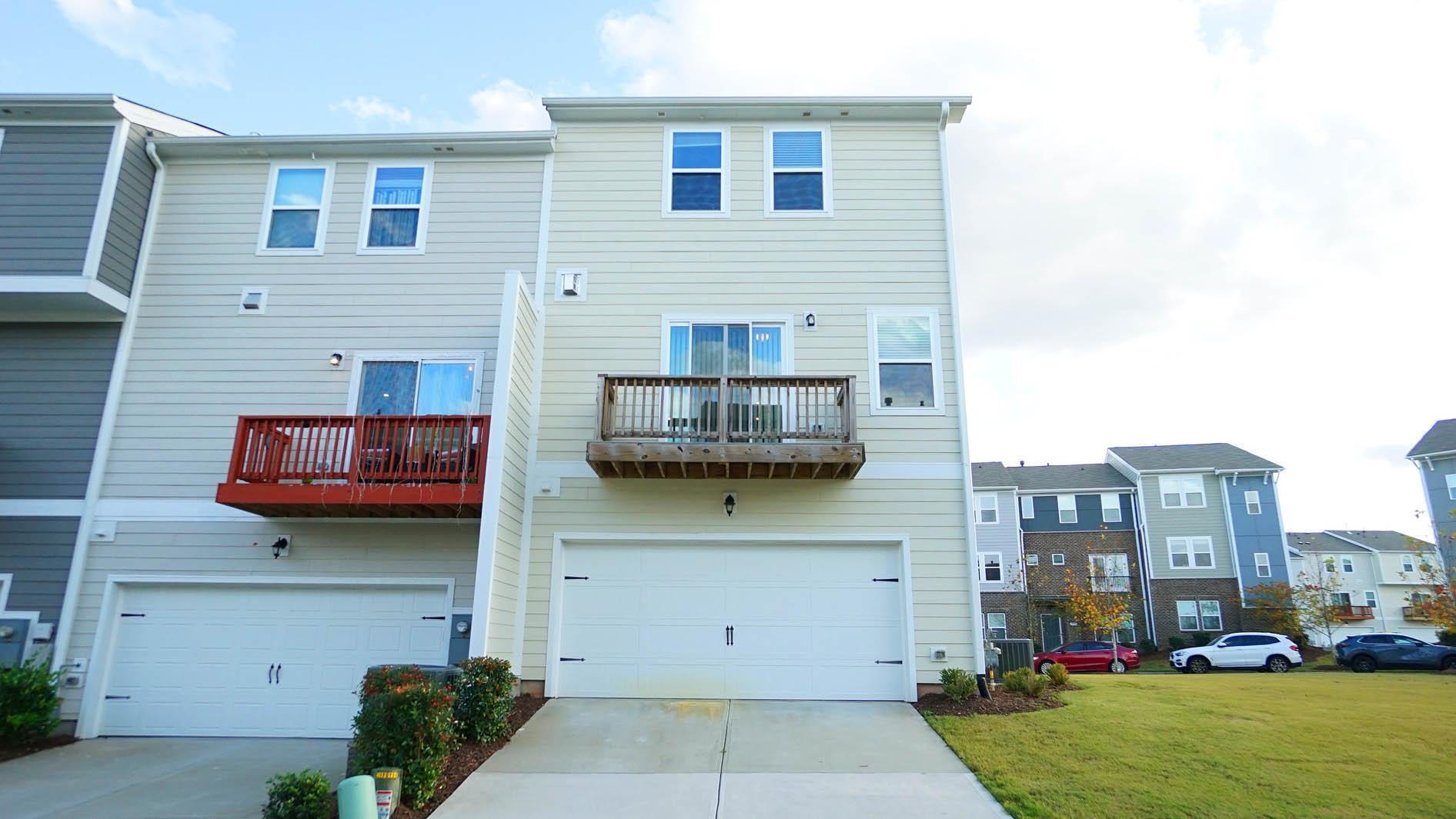 1041 Salt Glaze Lane