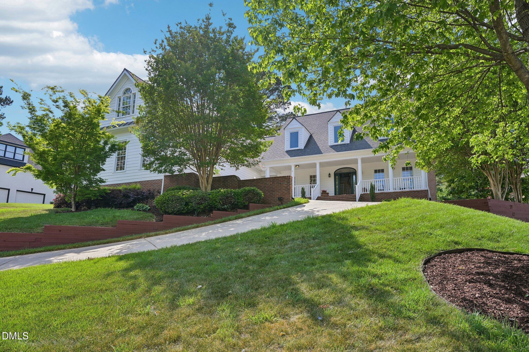 275 Hogans Valley Way