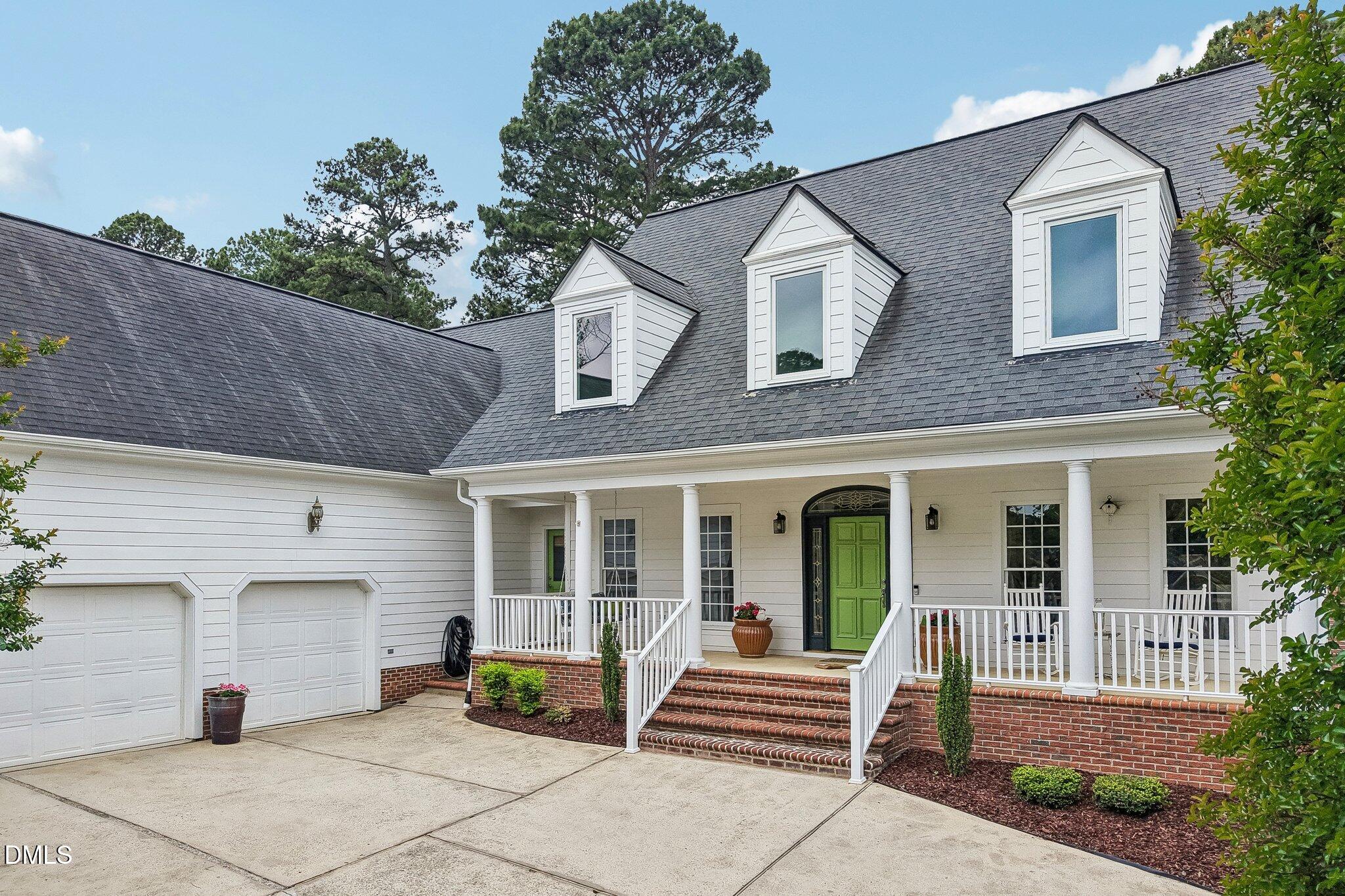 275 Hogans Valley Way