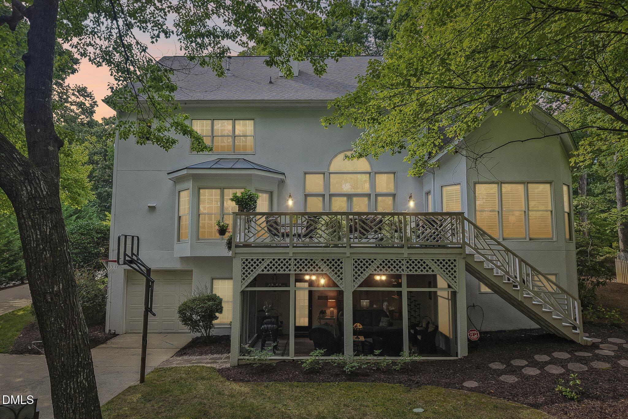105 Versailles Drive