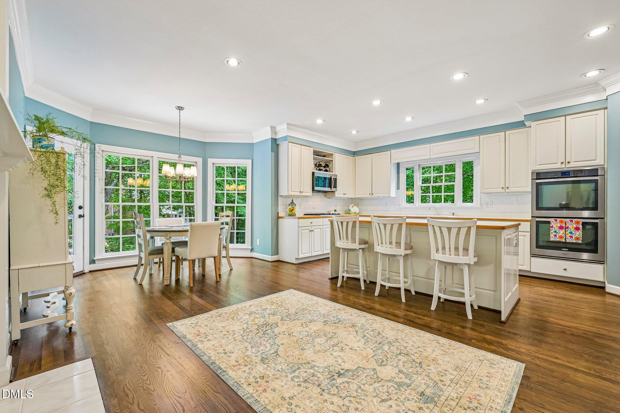 105 Versailles Drive