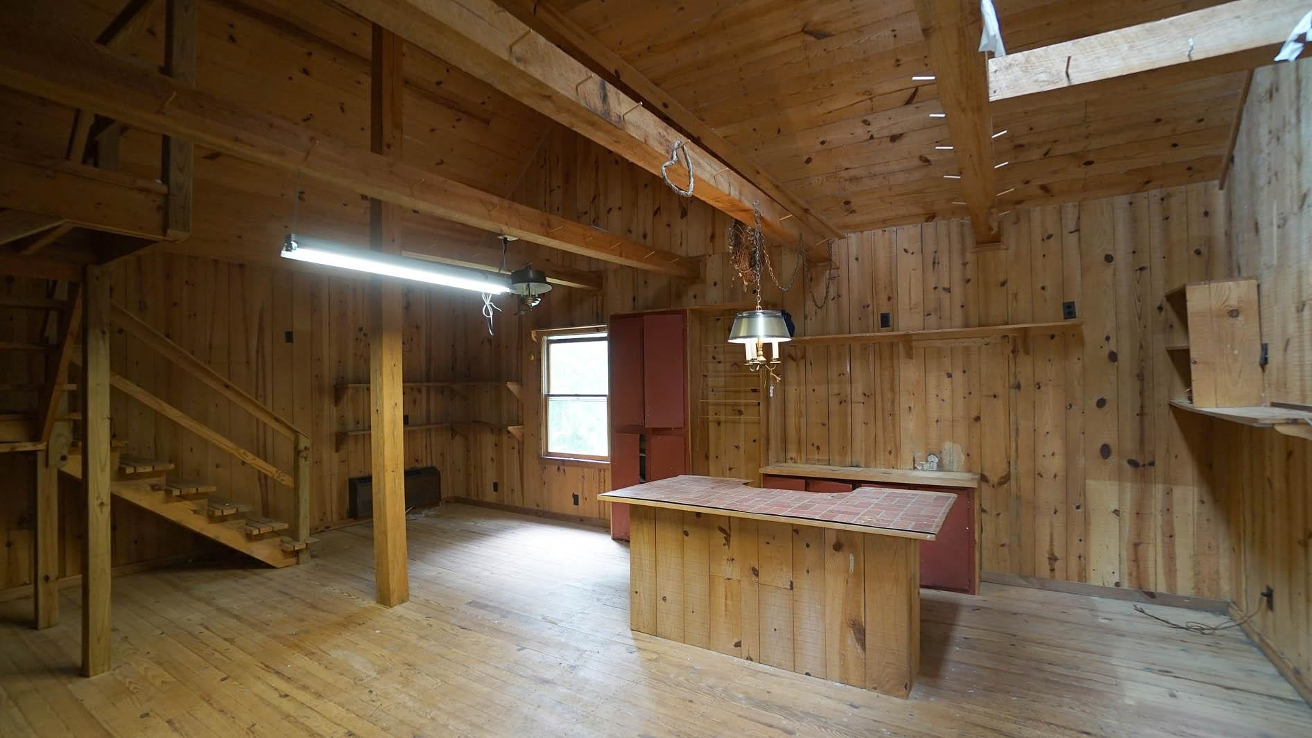500 Woodman Drive