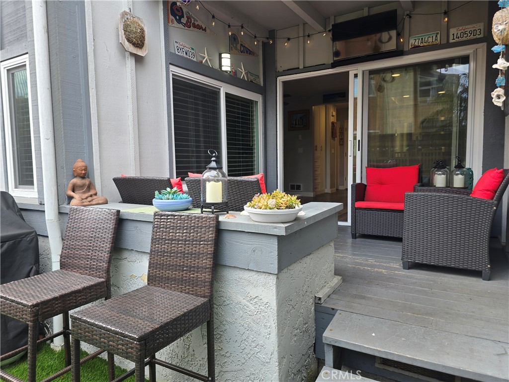 16872 Pacific Coast 103