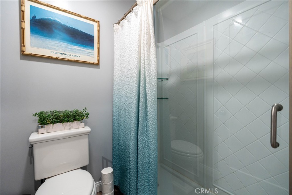 16872 Pacific Coast 103