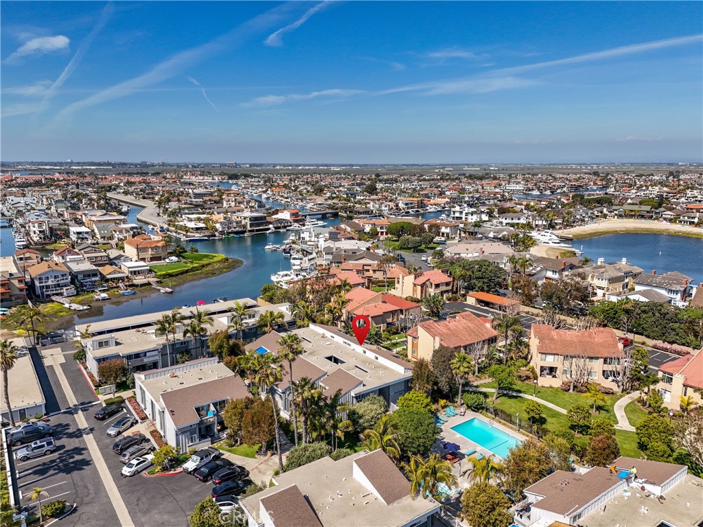 16872 Pacific Coast 103