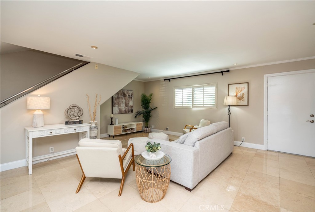 346 Saint Joseph Ave