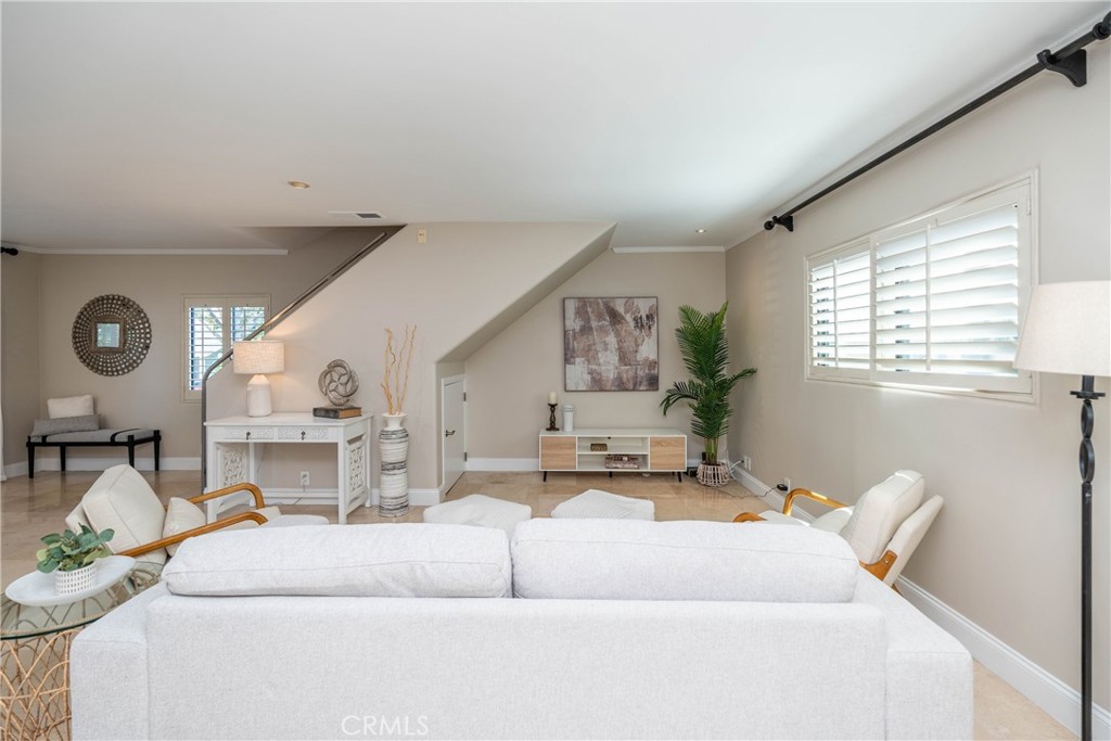 346 Saint Joseph Ave