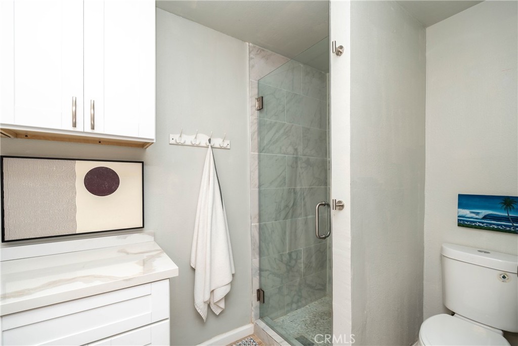 17072 Pacific Coast 90