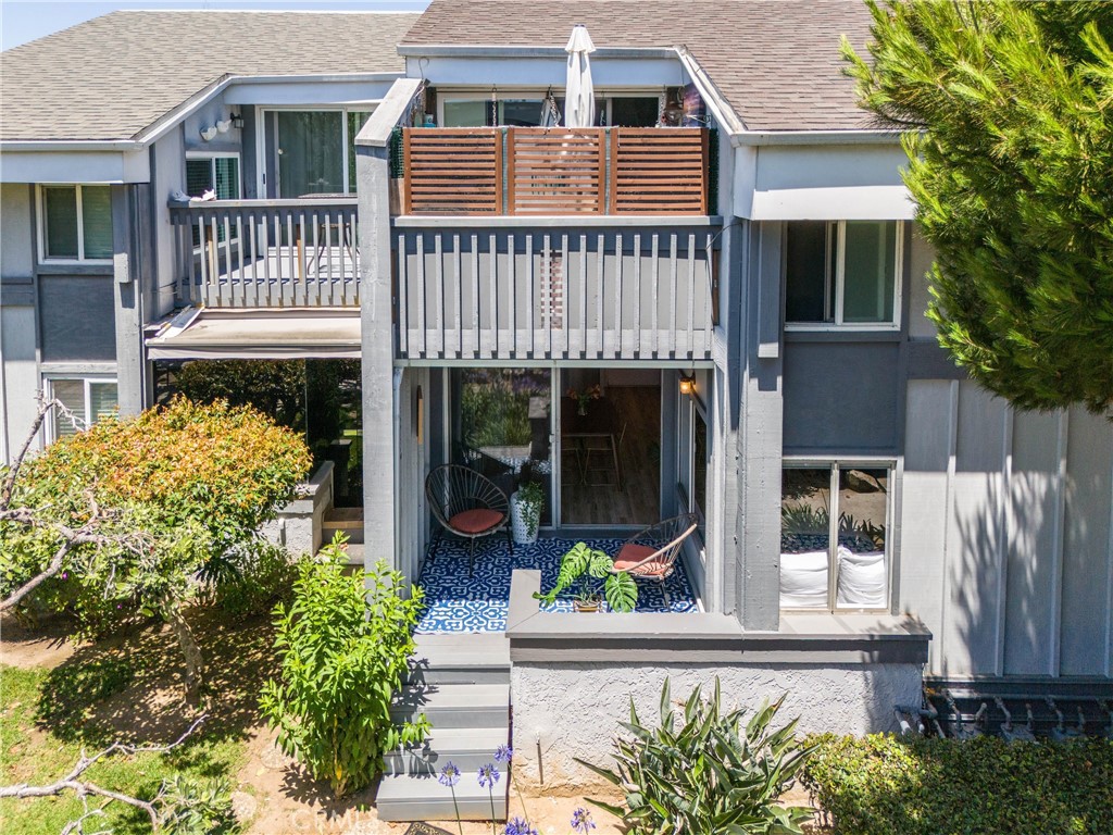 17072 Pacific Coast 90