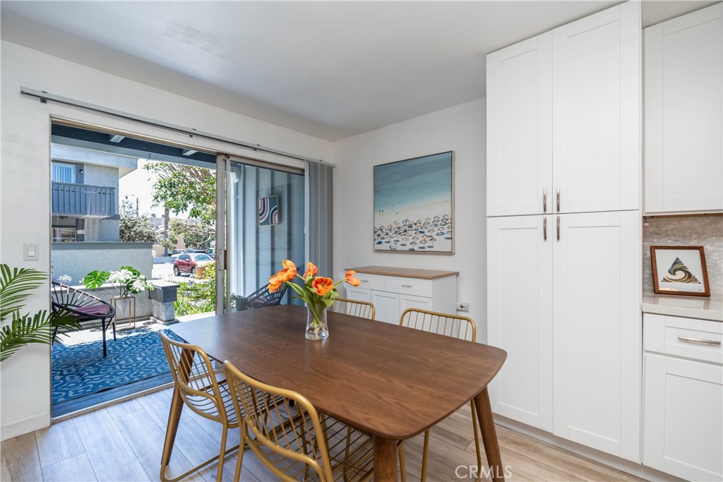 17072 Pacific Coast 90