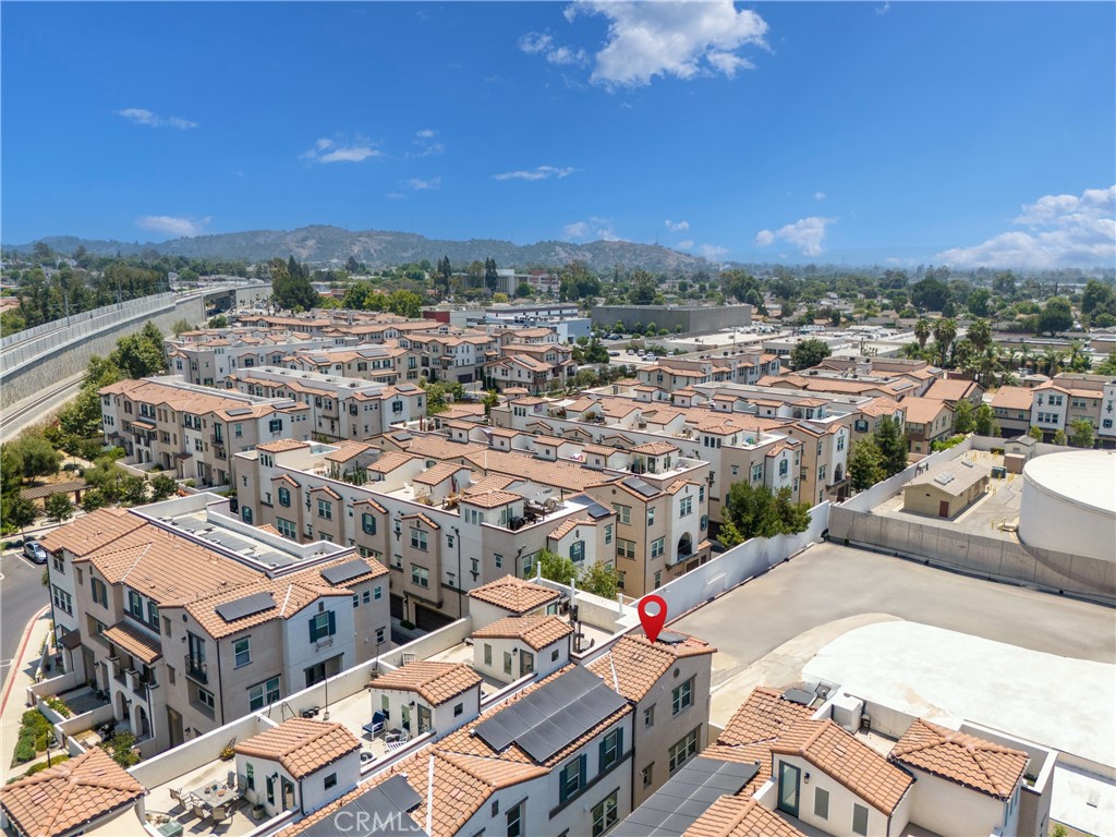 639 W Foothill Boulevard 12