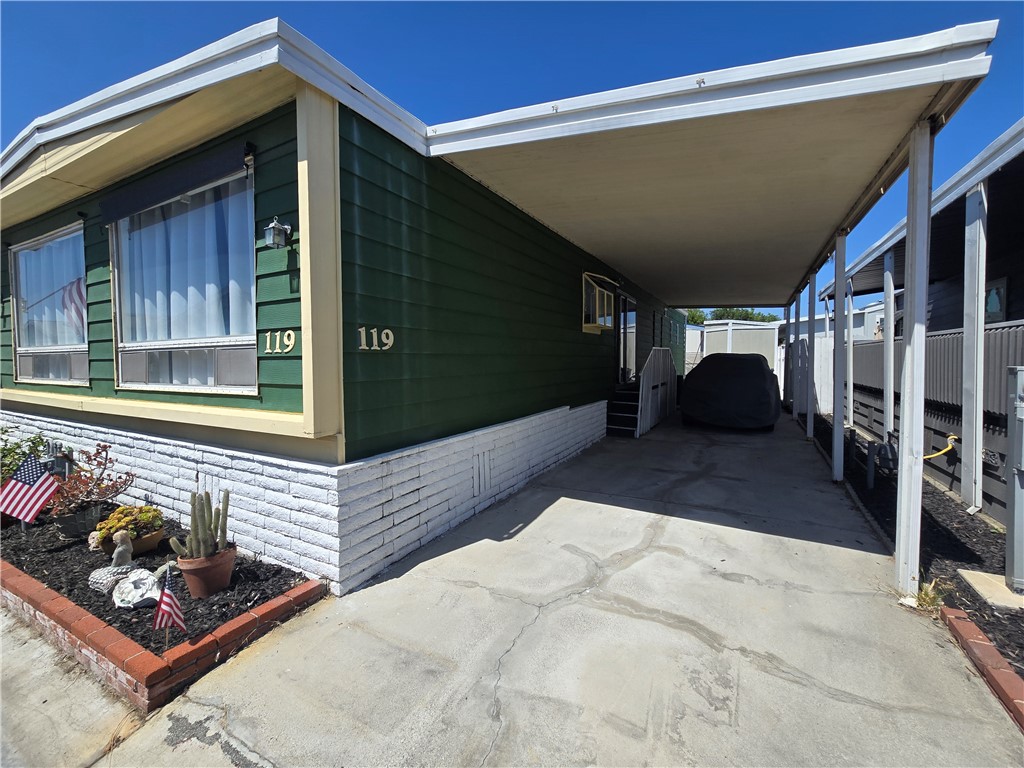 21851 Newland Street 119