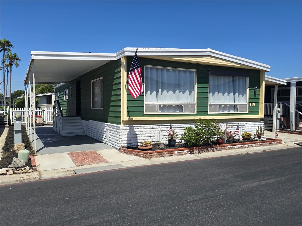 21851 Newland Street 119