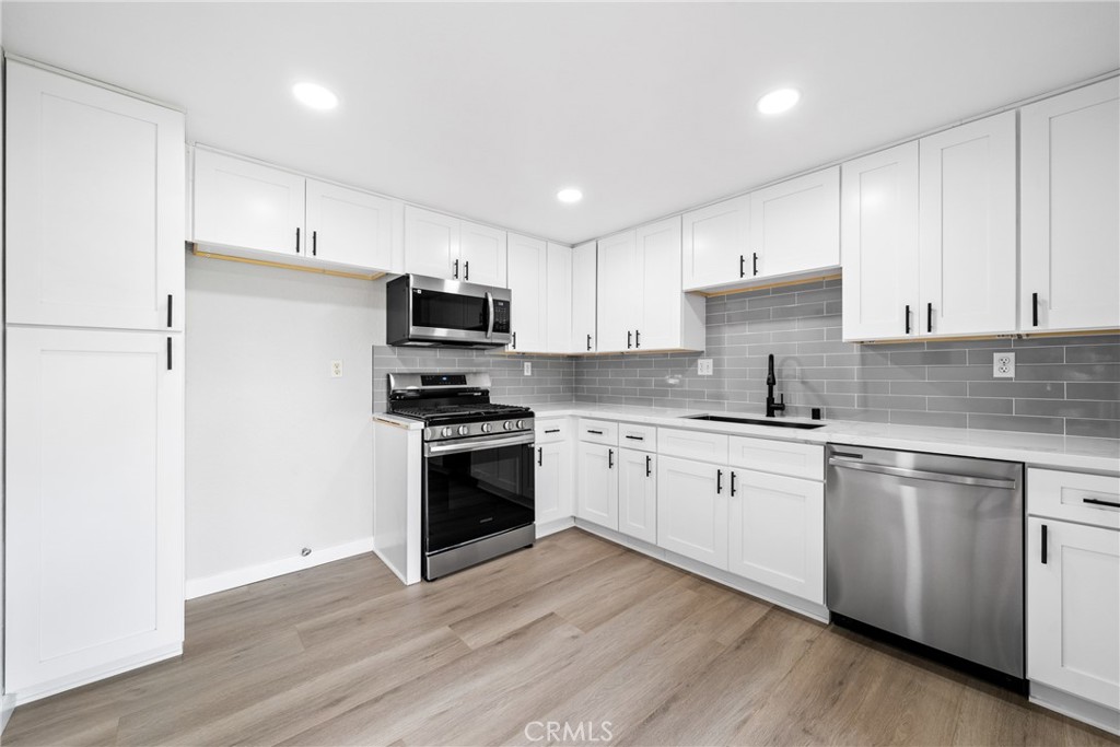 16883 Bluewater Lane 27