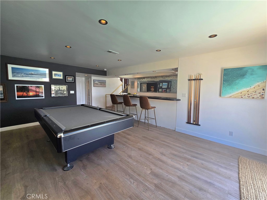 5726 Sunmist Drive