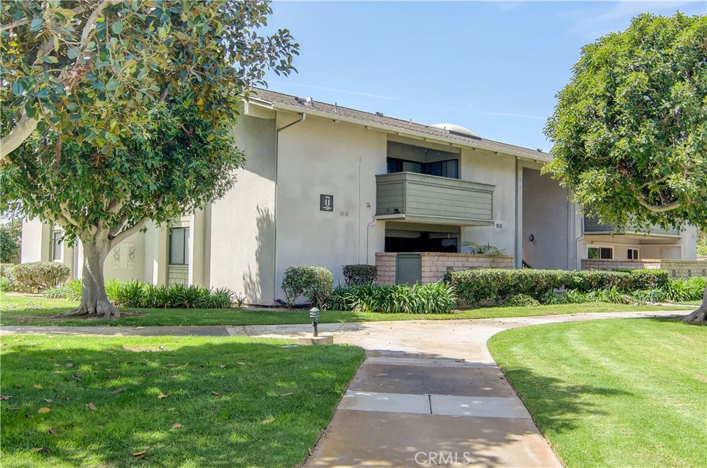 8777 Coral Springs Court 11B