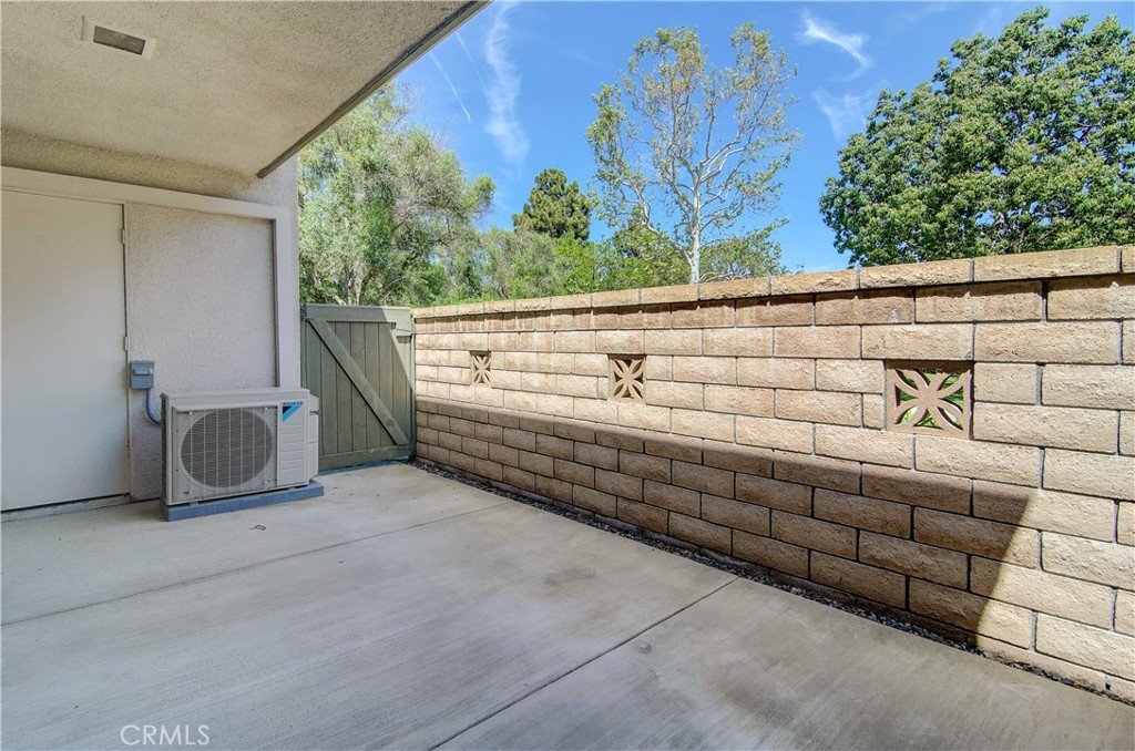 8777 Coral Springs Court 11B