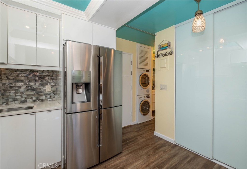 17072 Pacific Coast 100