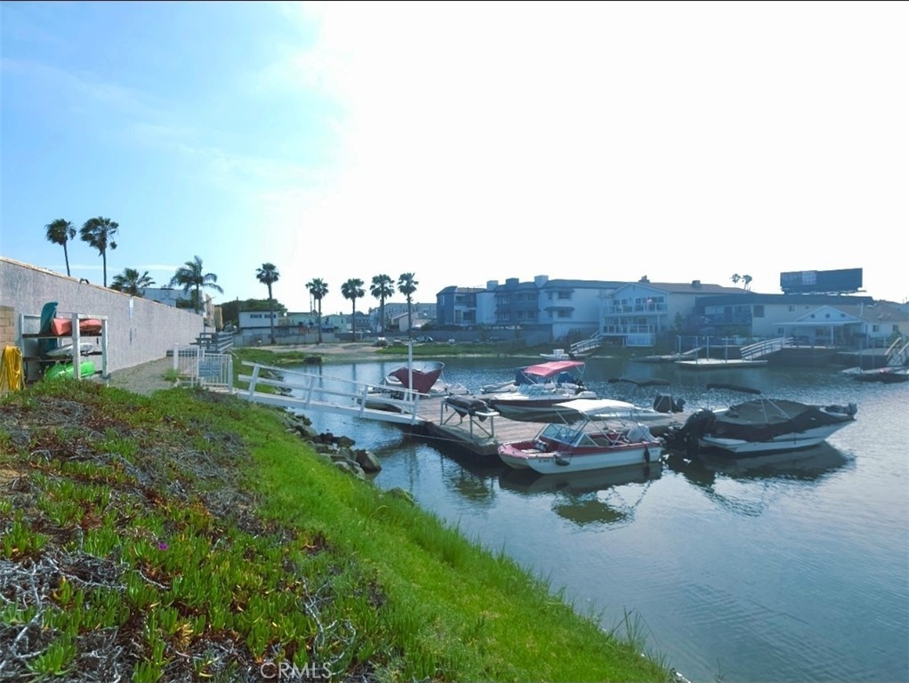 17072 Pacific Coast 100