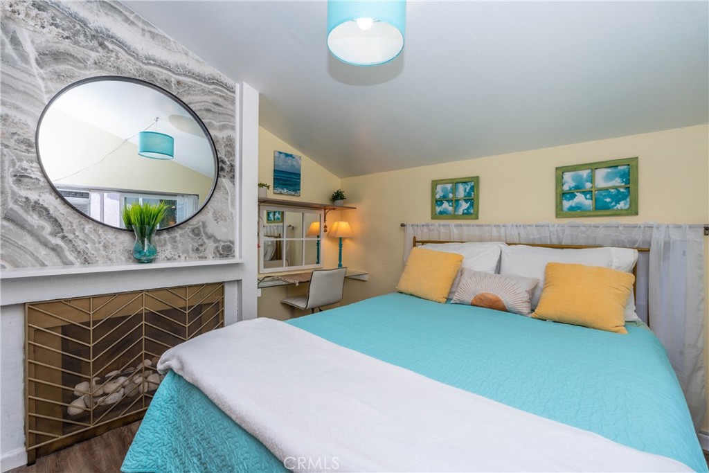 17072 Pacific Coast 100